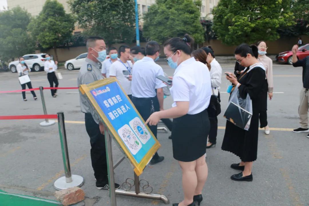 面试体育特岗教师考试内容_面试体育特岗教师真题_特岗教师体育面试